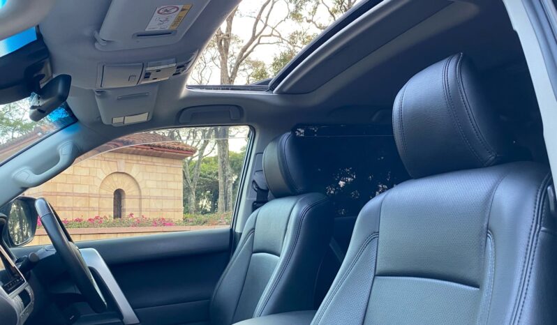 
								Toyota Prado TX full									