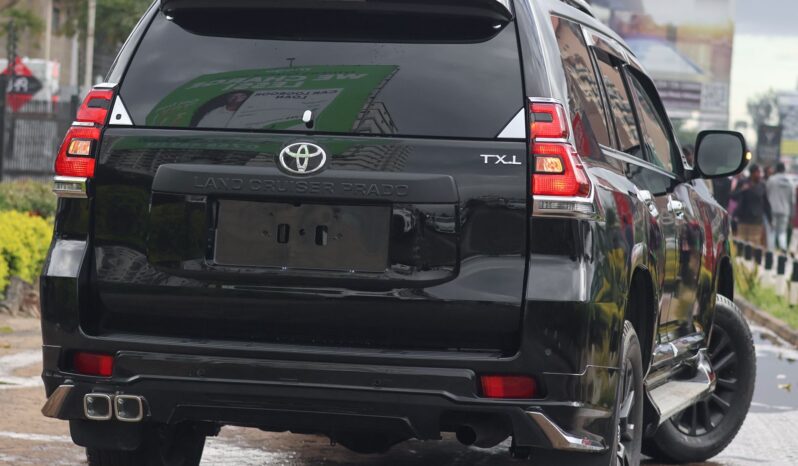 
								Toyota Land Cruiser Prado full									