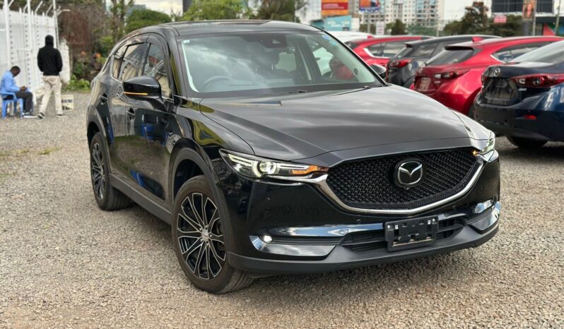 
								Mazda CX-5 full									