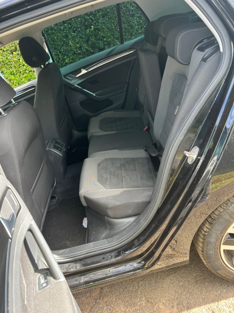 
								Volkswagen Tsi Golf full									