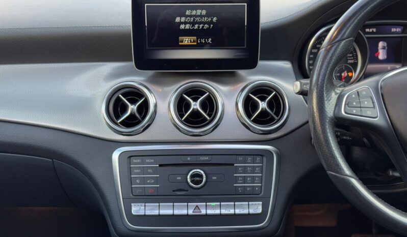 
								Mercedes Benz GLA 220 full									