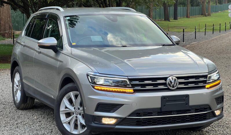 
								Volkswagen Tiguan full									