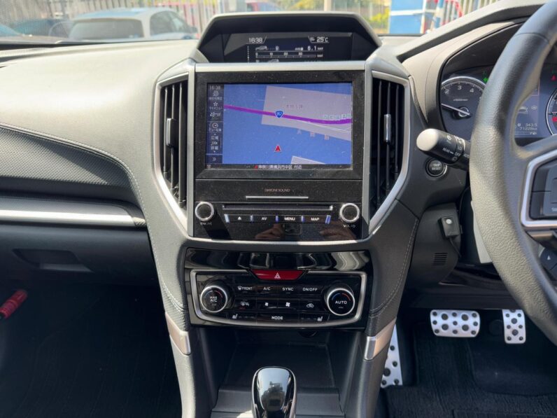 
								Subaru Forester full									