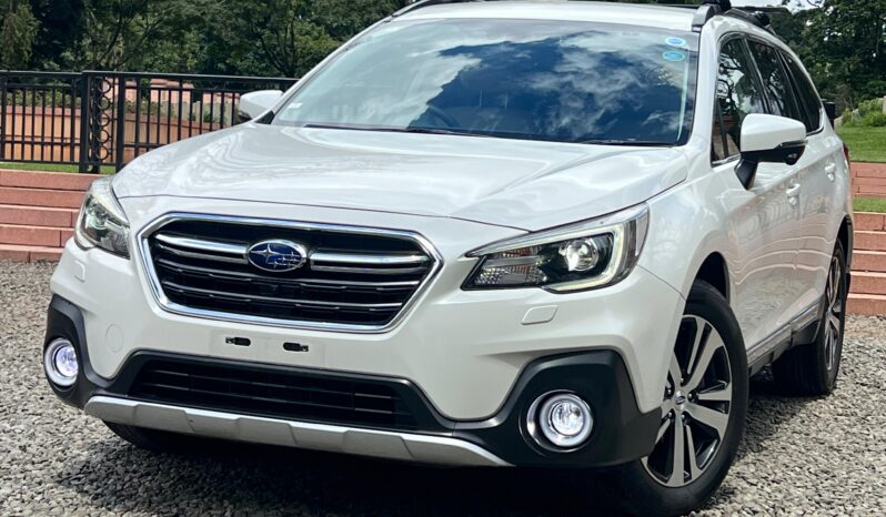 
								Subaru Outback full									