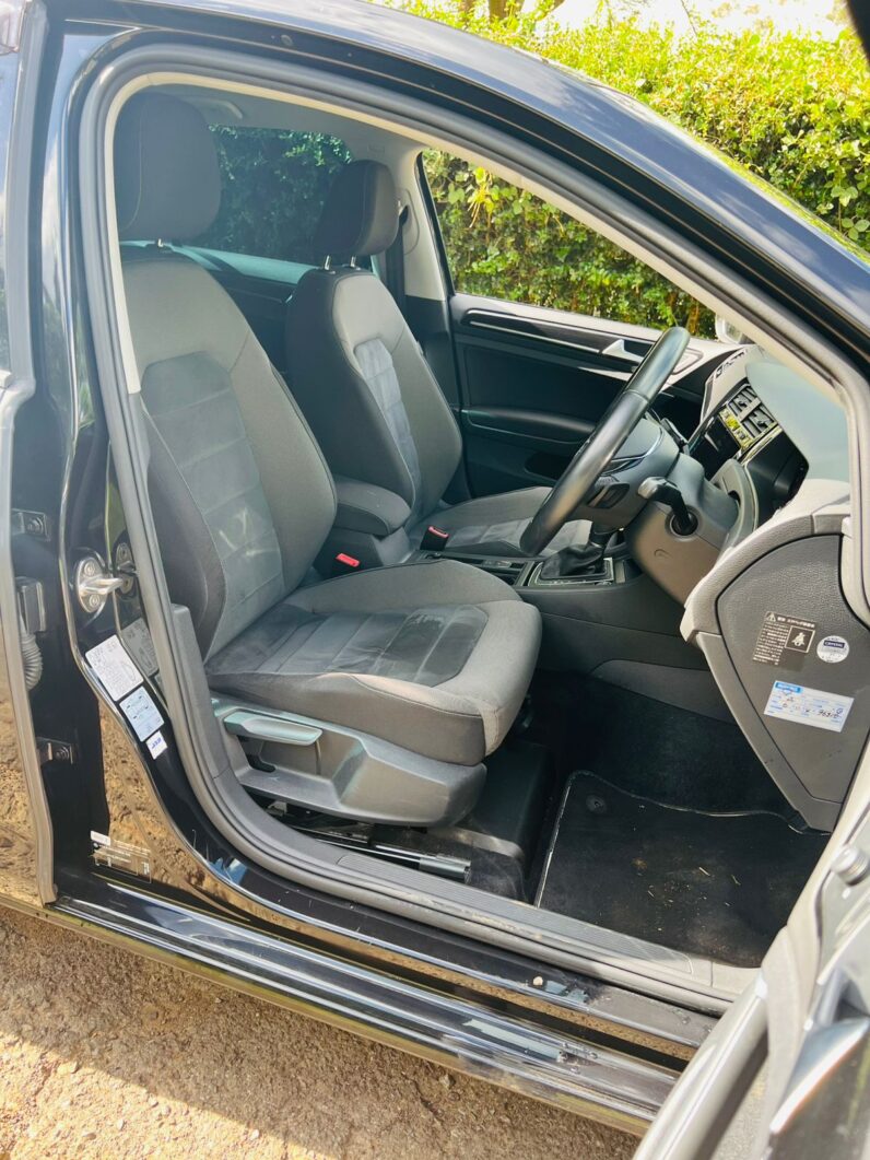 
								Volkswagen Tsi Golf full									