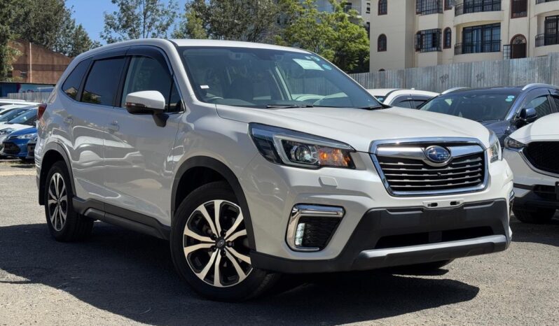 
								Subaru Forester full									