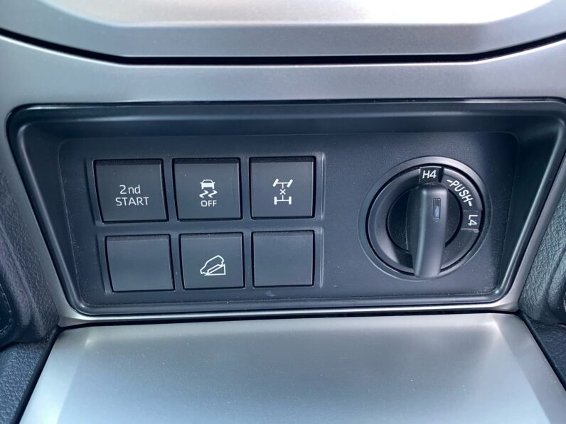 
								Toyota Prado TX full									