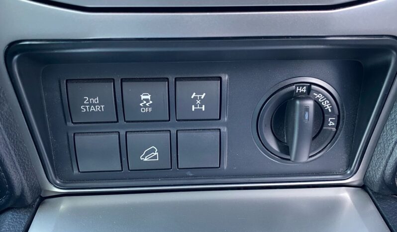 
								Toyota Prado TX full									