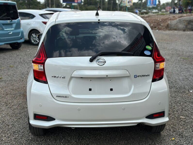 
								Nissan Note full									