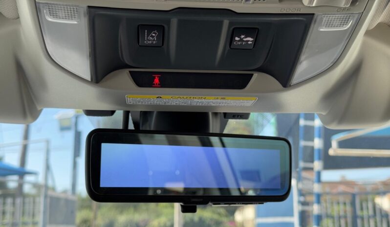 
								Subaru Forester full									