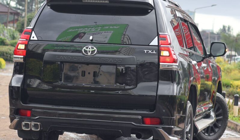 
								Toyota Land Cruiser Prado full									