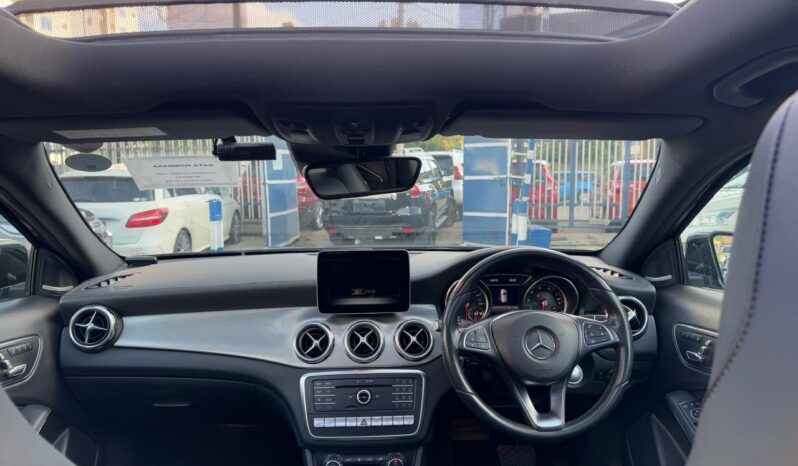 
								Mercedes Benz GLA 220 full									