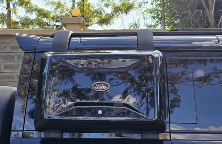 
								Land Rover defender full									