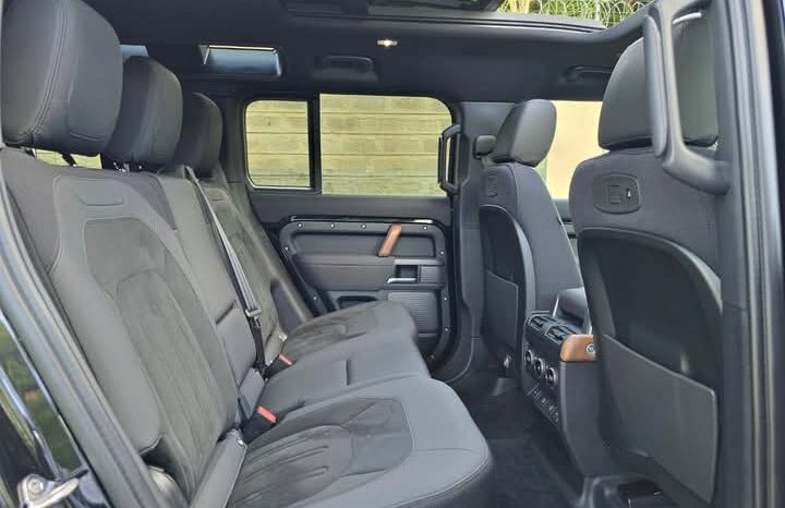 
								Land Rover defender full									