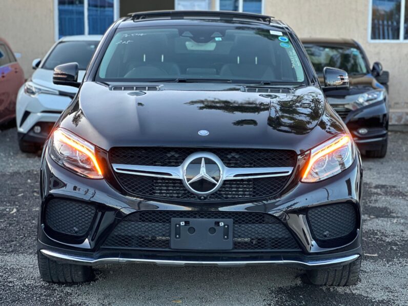 
								Mercedes benz GLE 350d full									