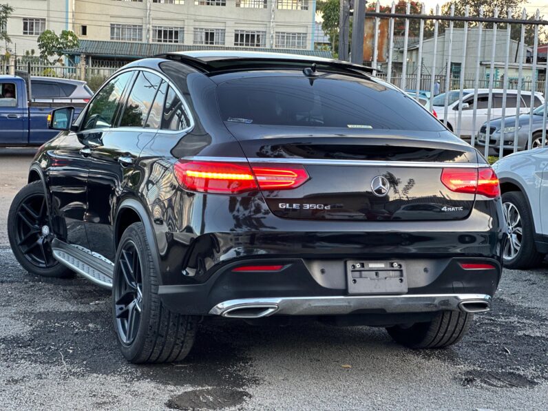 
								Mercedes benz GLE 350d full									