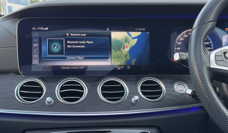 
								Mercedes Benz E250 full									