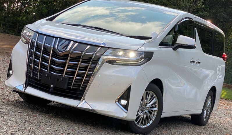 
								Toyota Alphard full									
