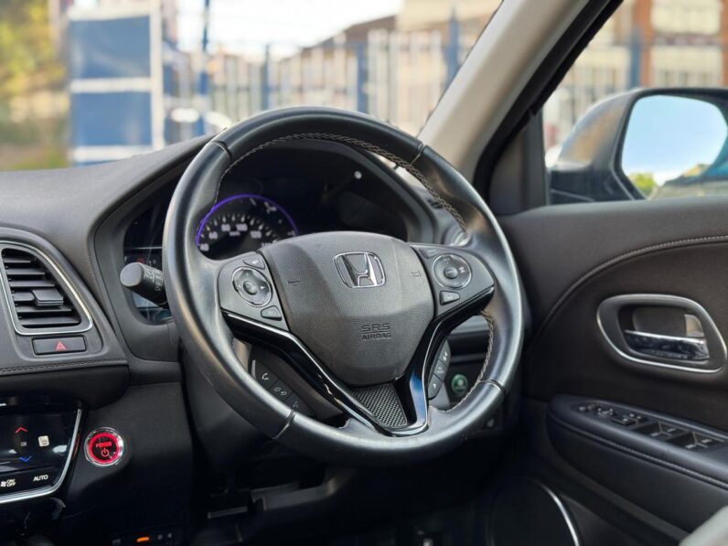 
								Honda Vezel full									