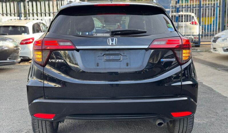 
								Honda Vezel full									