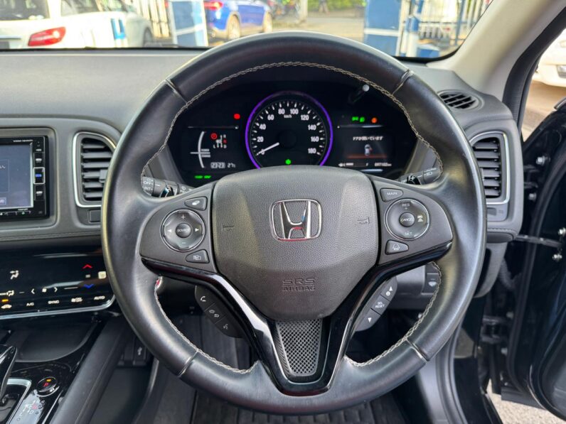 
								Honda Vezel full									