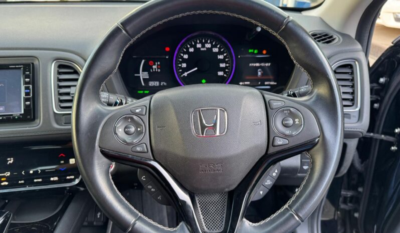 
								Honda Vezel full									