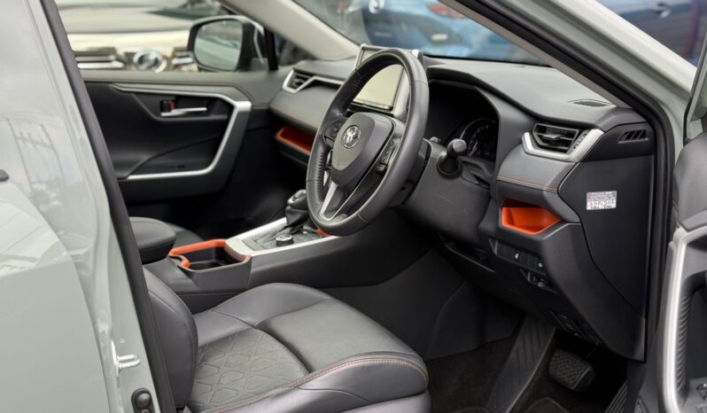 
								Rav 4 Adventure full									