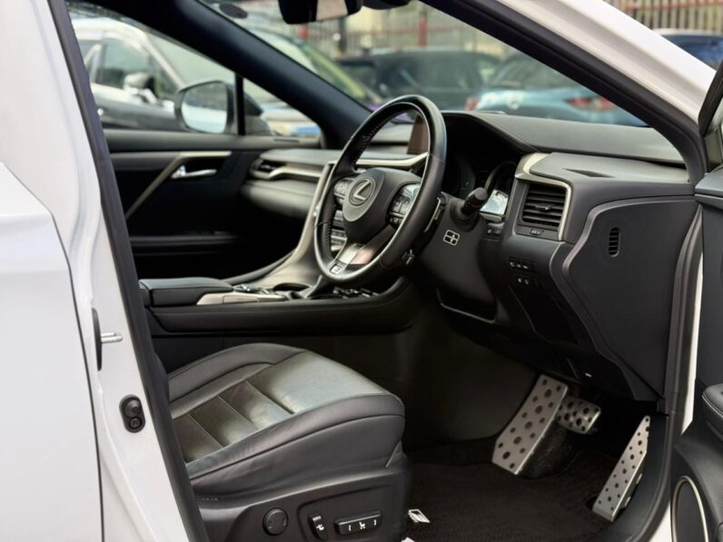 
								Lexus Rx 300 F sports full									