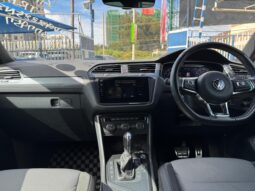 Voxwagen Tiguan R line