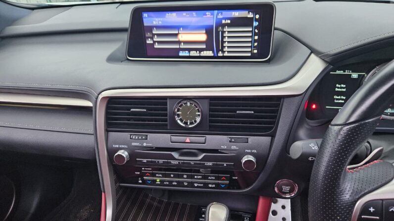 
								Lexus RX F SPORT full									