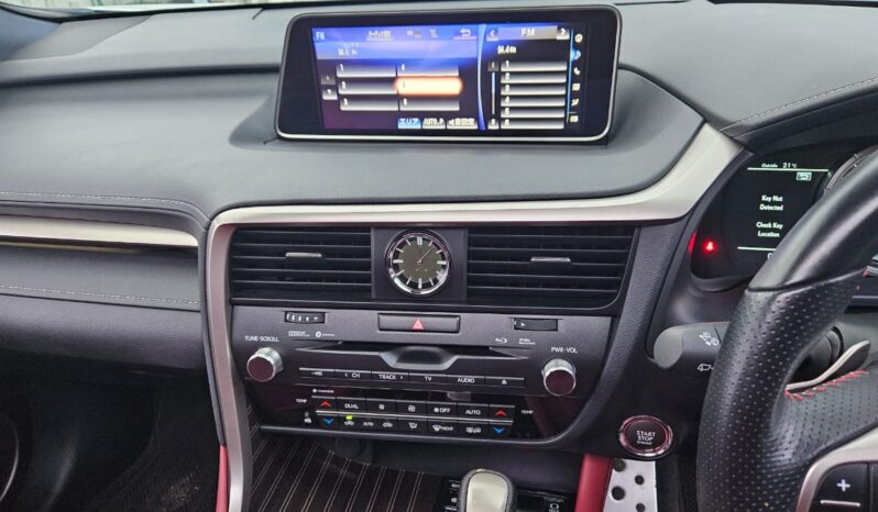 
								Lexus RX F SPORT full									