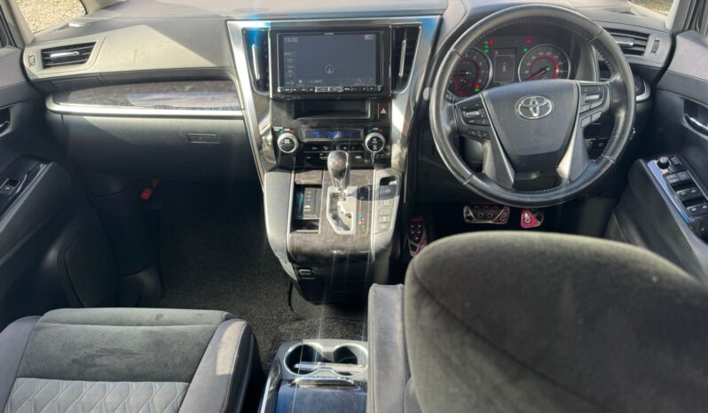 
								Toyota vellfire full									