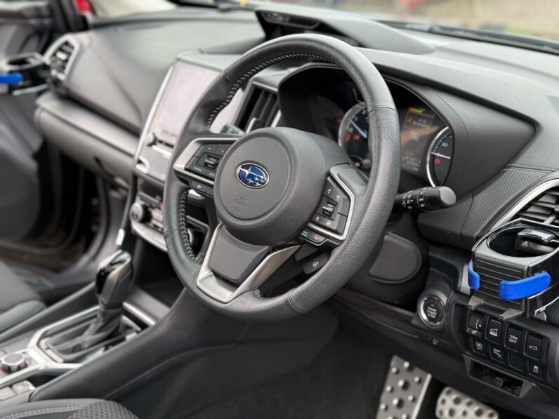 
								Subaru Forester E-Boxer full									