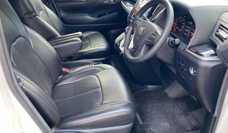 
								Toyota Vellfire full									