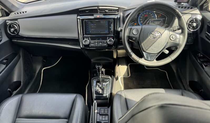 
								Toyota Fielder WXB full									