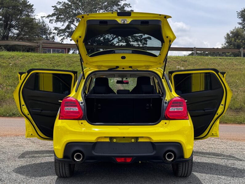 
								Suzuki swift Rs full									