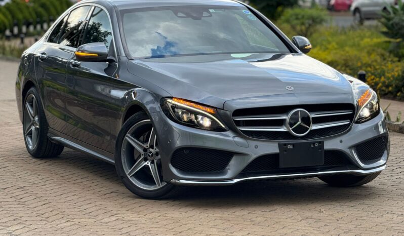 
								Mercedes Benz C200 full									