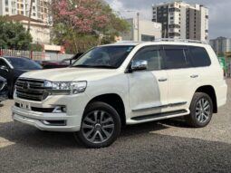 Toyota land cruiser Lc200 ZX