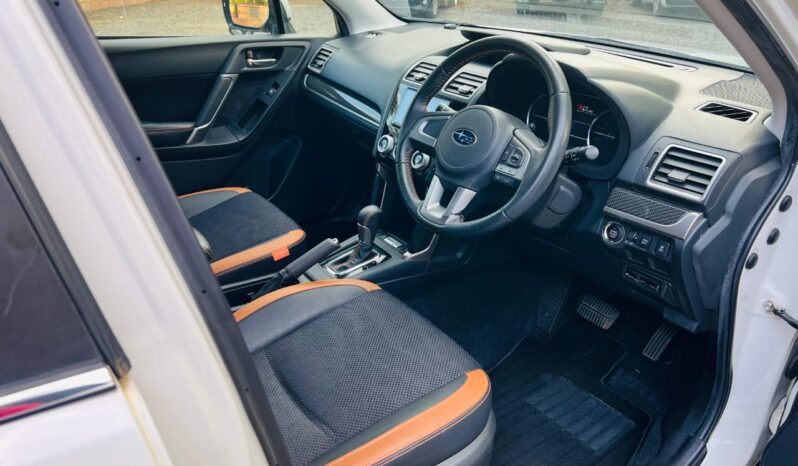 
								Subaru Forester XBREAK full									