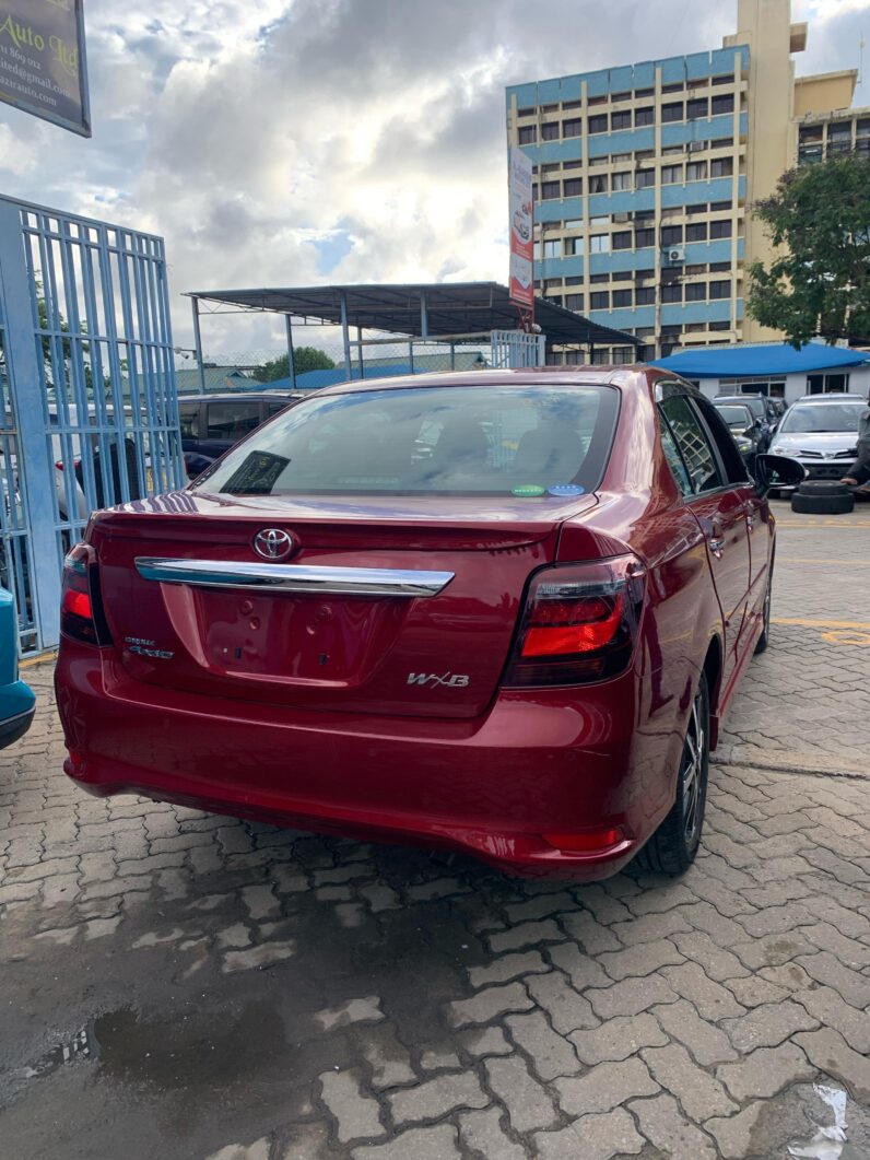 
								Toyota Axio WxB full									