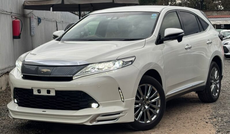 
								Toyota Harrier full									