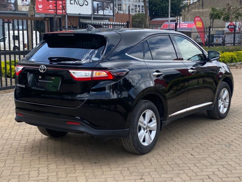 
								Toyota Harrier full									