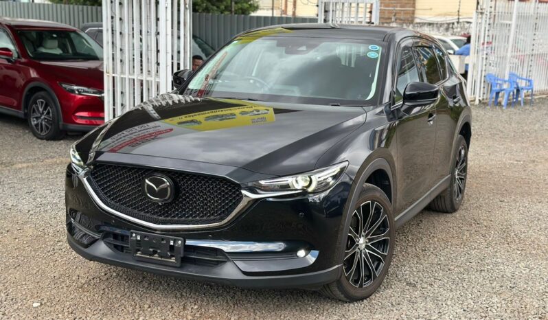 
								Mazda CX-5 full									