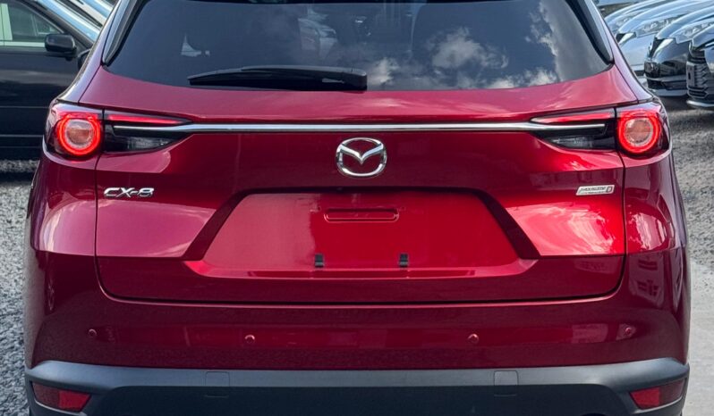 
								Mazda CX 8 full									