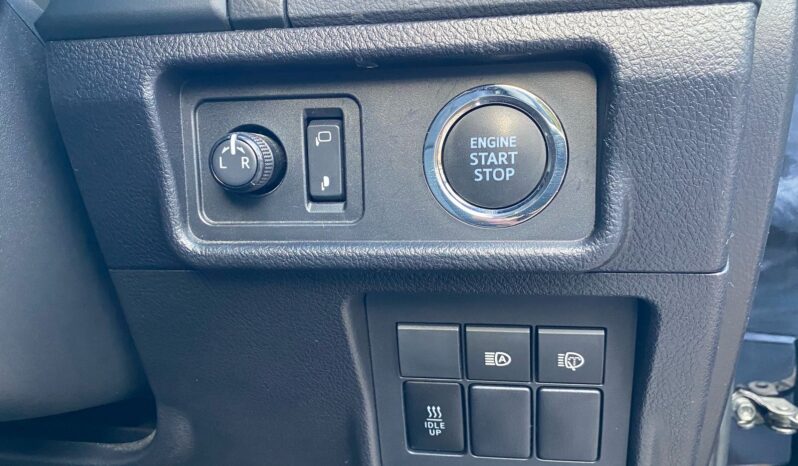 
								Toyota Prado TX full									