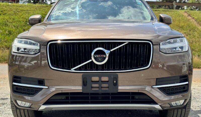 
								Volvo XC90 T5 full									