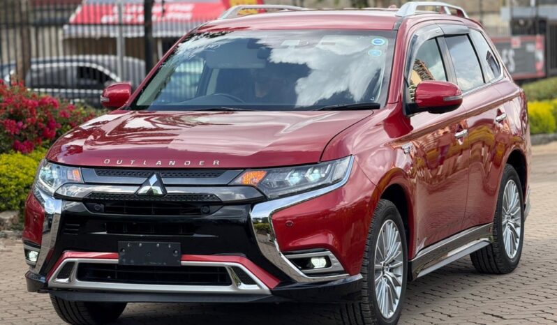 
								Mitsubishi Outlander PHEV full									
