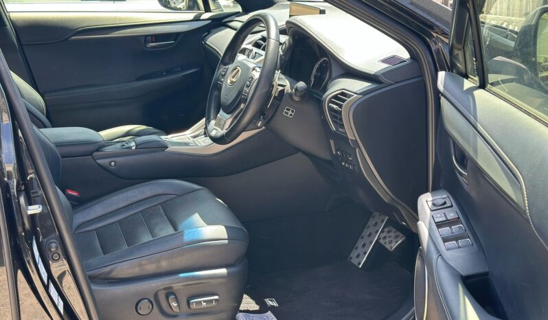 
								Lexus NX300~F-SPORTS full									