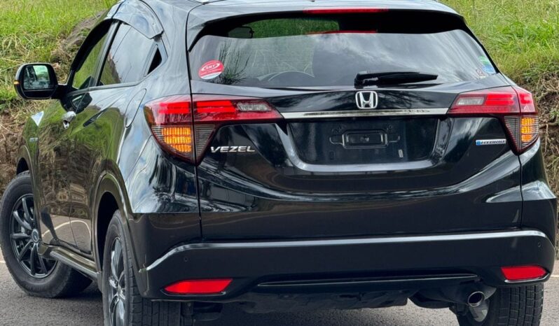 
								Honda Vezel full									