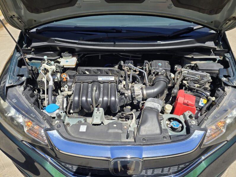 
								Honda Fit full									